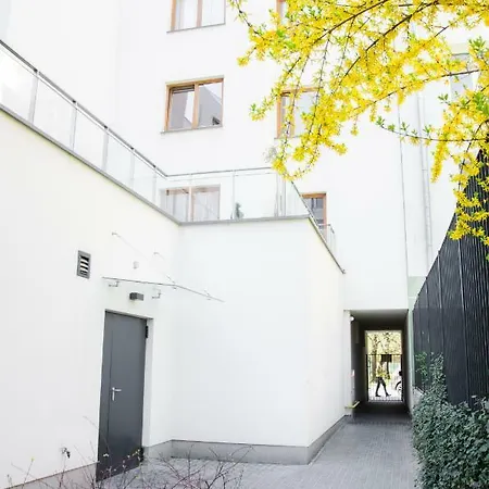 Apartament Expo Brylowska * Варшава