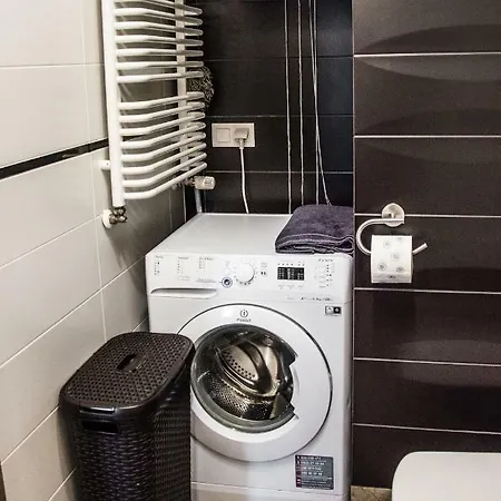 Expo Brylowska アパート